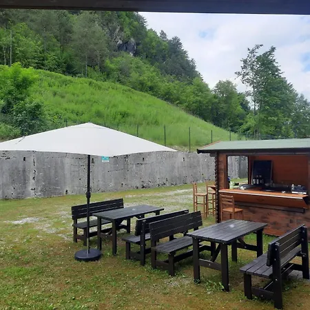 住宿加早餐酒店 La Tana In Val Resia *